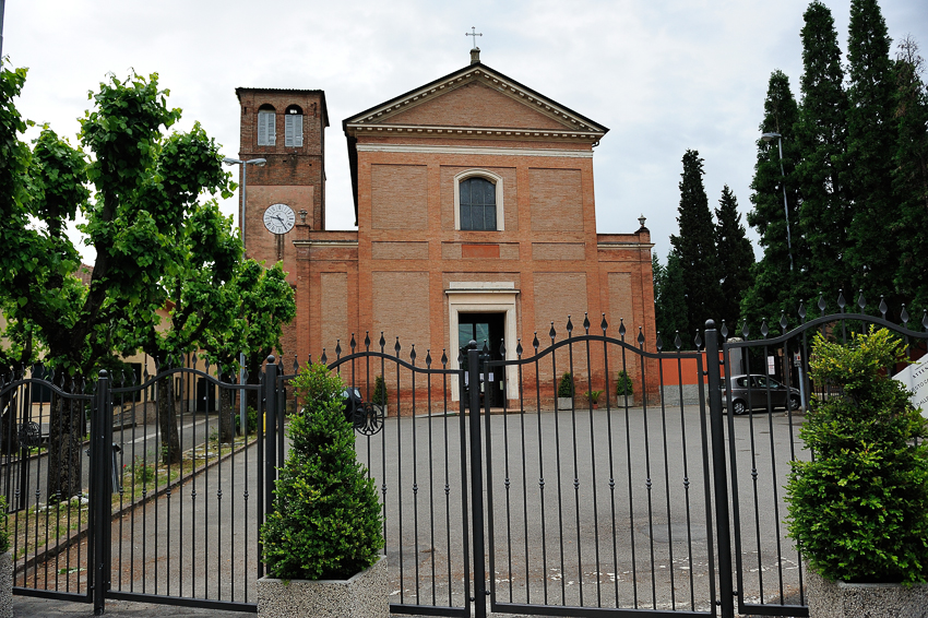 chiesa spezzano